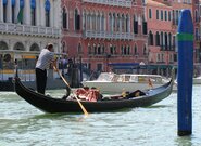 Očekávané události neděle 28. dubna 2024