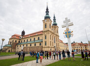 Tématem letošního Absolventského Velehradu bude povzbuzení „Nejsi v tom sám“