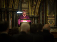 Arcibiskup Gallagher odcestoval do Bejrútu, vysílá tak papežské poselství blízkosti