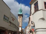 Ve Znojmě vítá návštěvníky opravená radniční věž